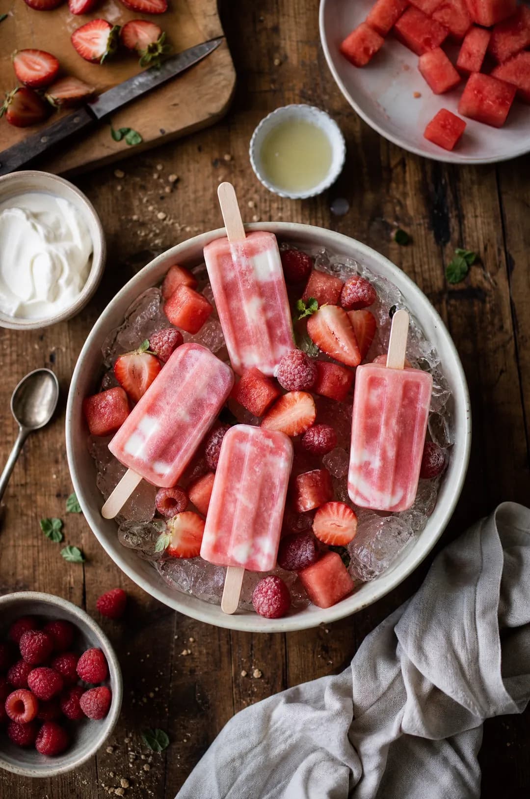 Glaces aux baies et à la pastèque
